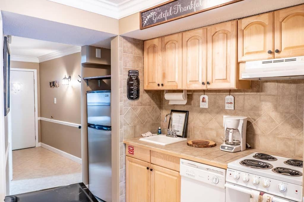Downtown Gatlinburg Gem 102 - Walk To The Shops & Trails Apartment Luaran gambar